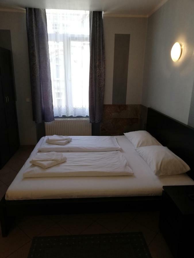 Angel Hotel Frankfurt am Main Buitenkant foto